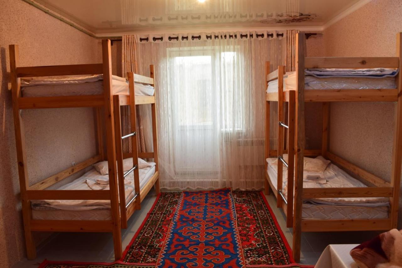 Naryn Guest House Exterior photo